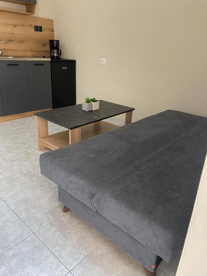 Sun & Sea Apartman Néa Iráklia Kültér fotó