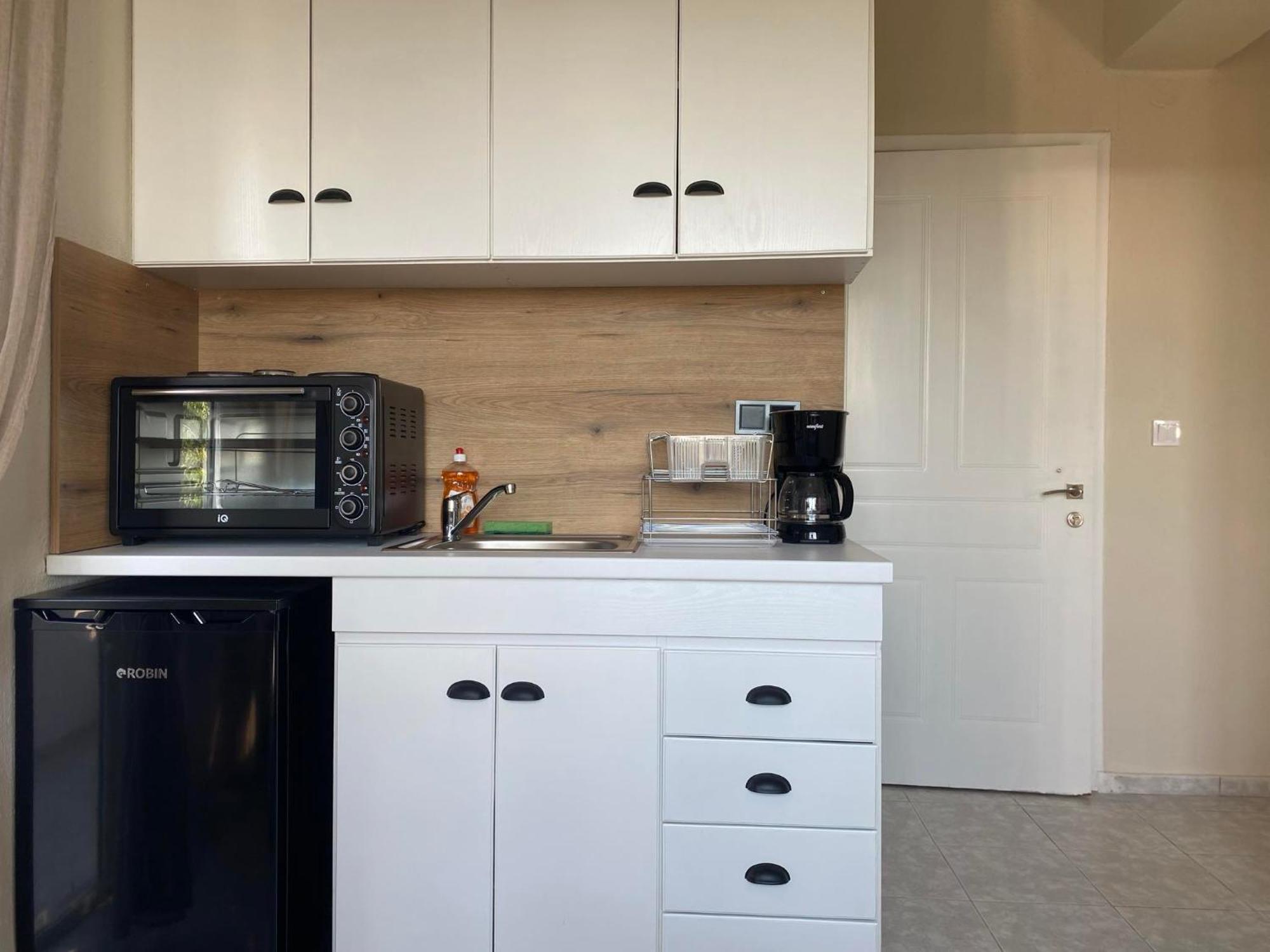 Sun & Sea Apartman Néa Iráklia Kültér fotó
